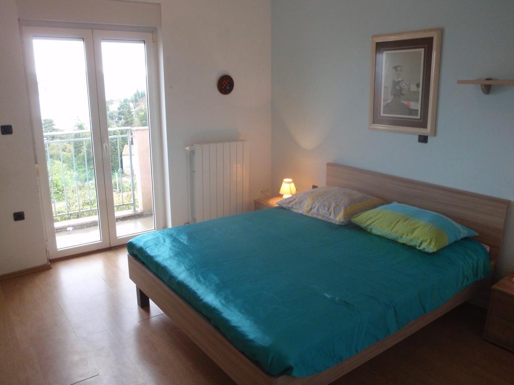Villa Mihaela Icici Bagian luar foto
