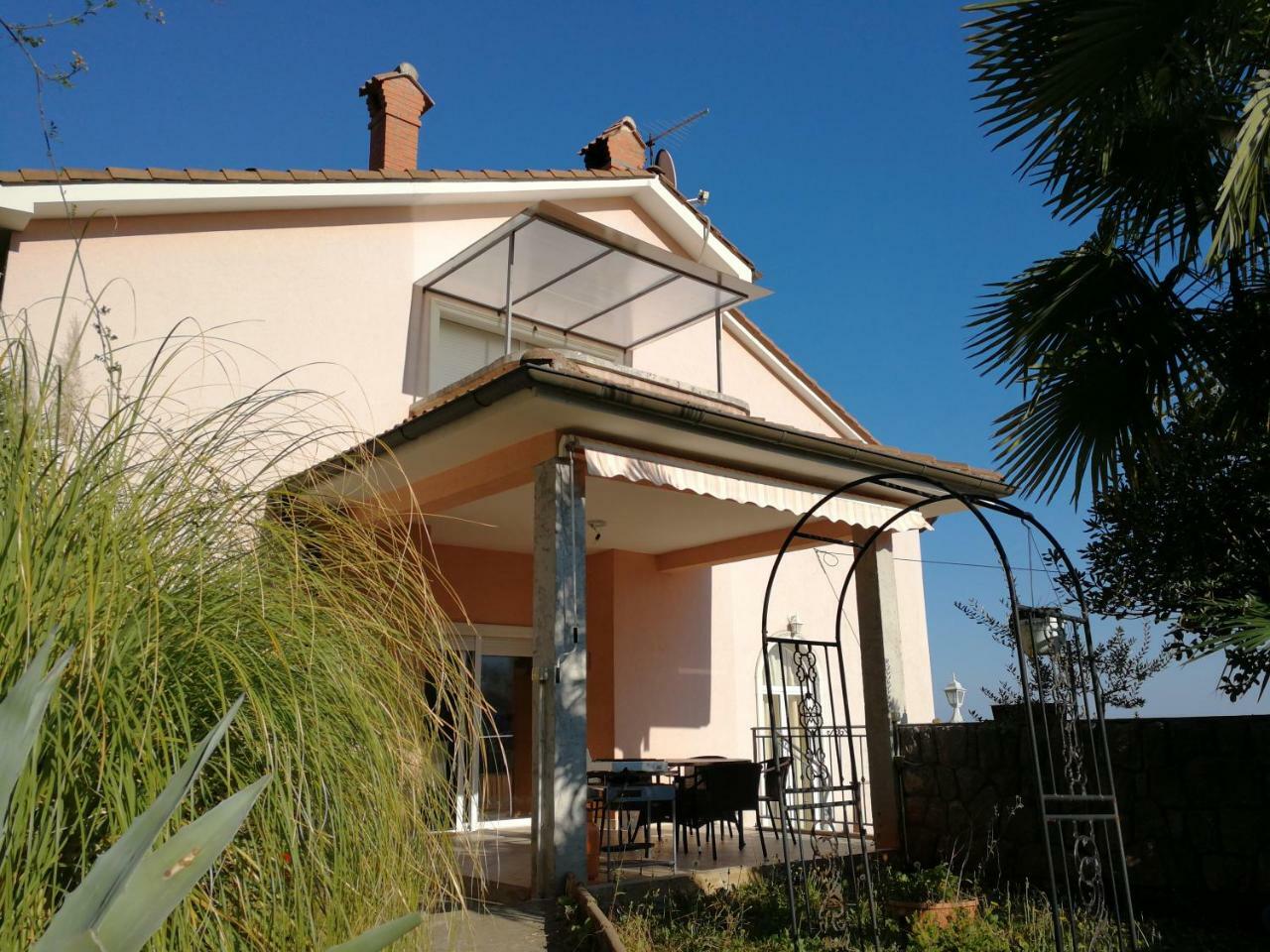 Villa Mihaela Icici Bagian luar foto